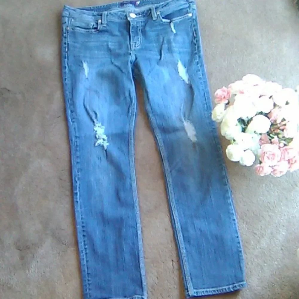 Vigoss Slim Leg Jeans